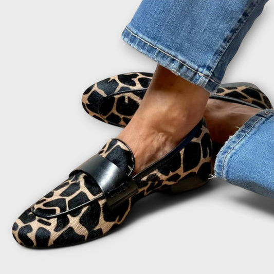 Leopard. Mocassins